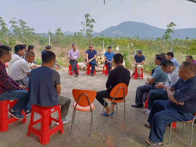 6e049e11224d4d3b866bdcf3663a83b.jpg 6e049e11224d4d3b866bdcf3663a83b.jpg