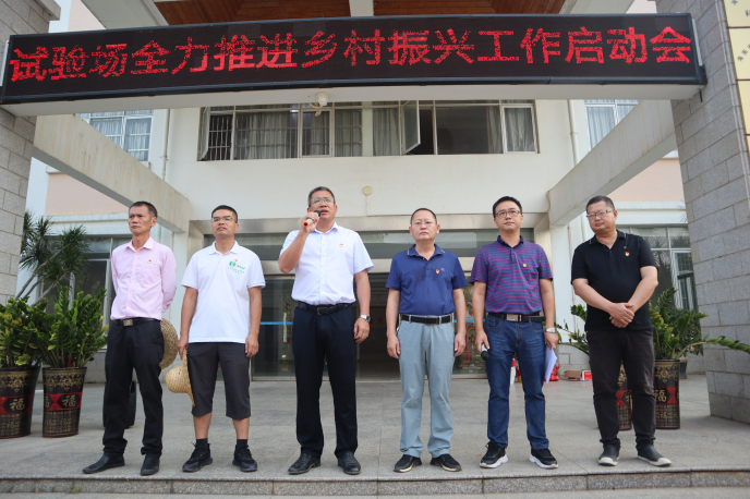 IMG_3929.jpg IMG_3929.jpg